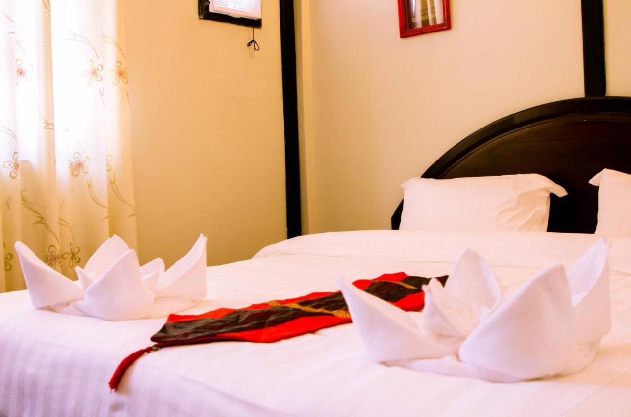 Central Vienna Hotel В'єнтьян Екстер'єр фото