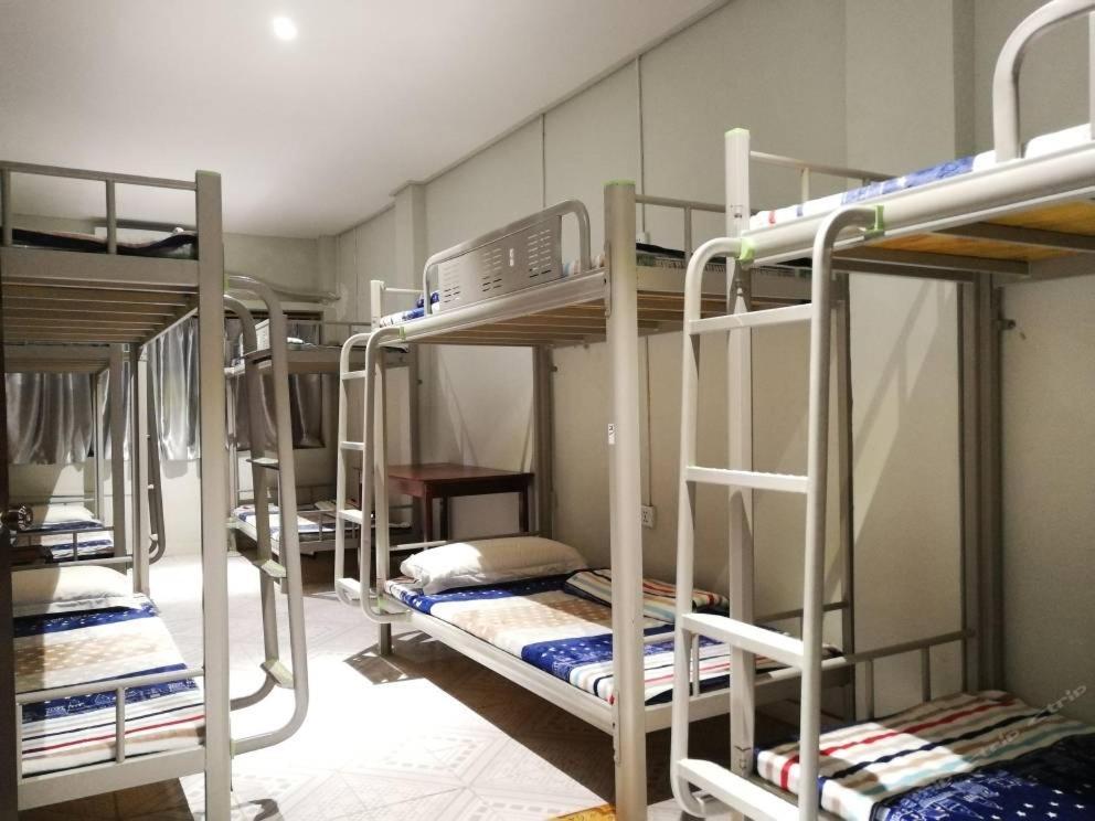 Central Vienna Hotel В'єнтьян Екстер'єр фото